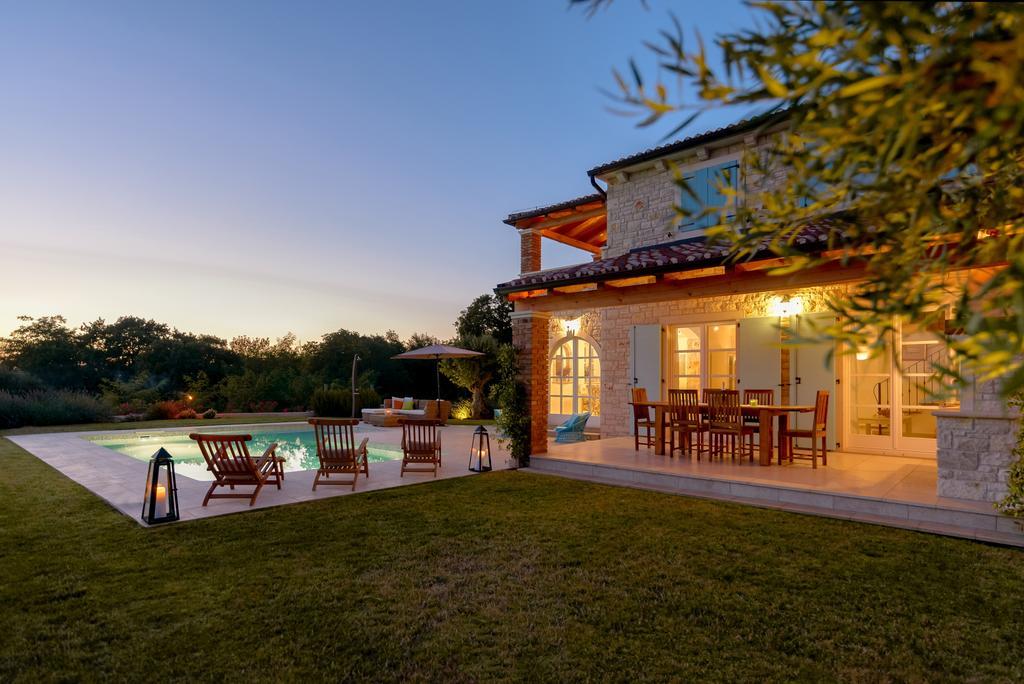 Villa Rajski Dvori Святой Ловреч Пазенатички Экстерьер фото