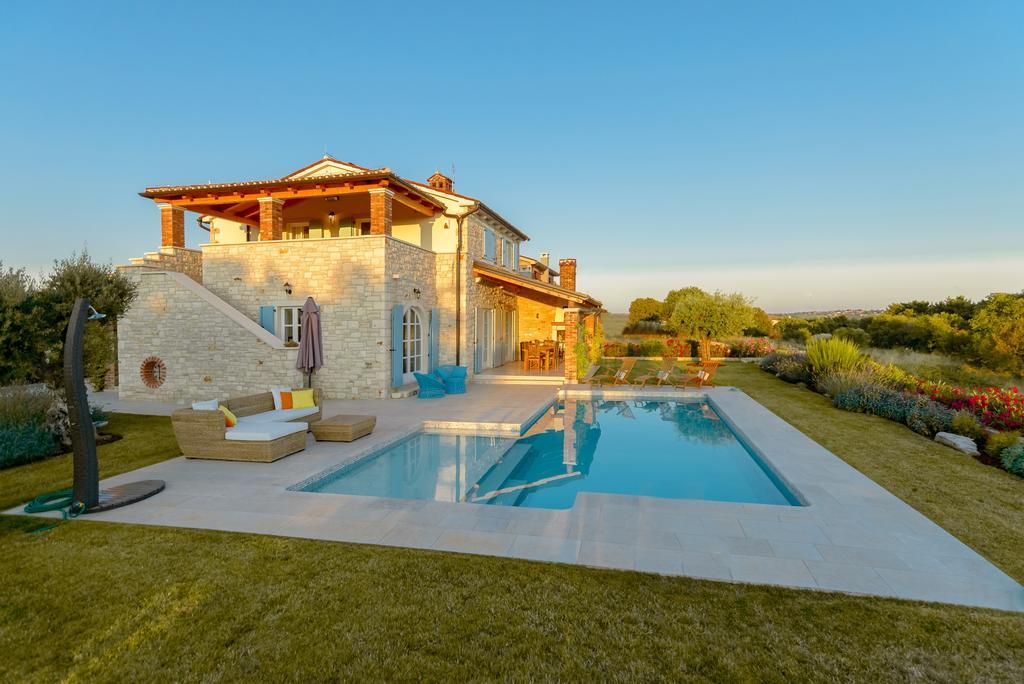 Villa Rajski Dvori Святой Ловреч Пазенатички Экстерьер фото
